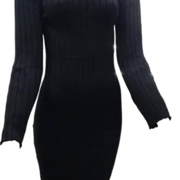 Stradivarius Men's Turtleneck Sweater in Black - Picture 2 of 3